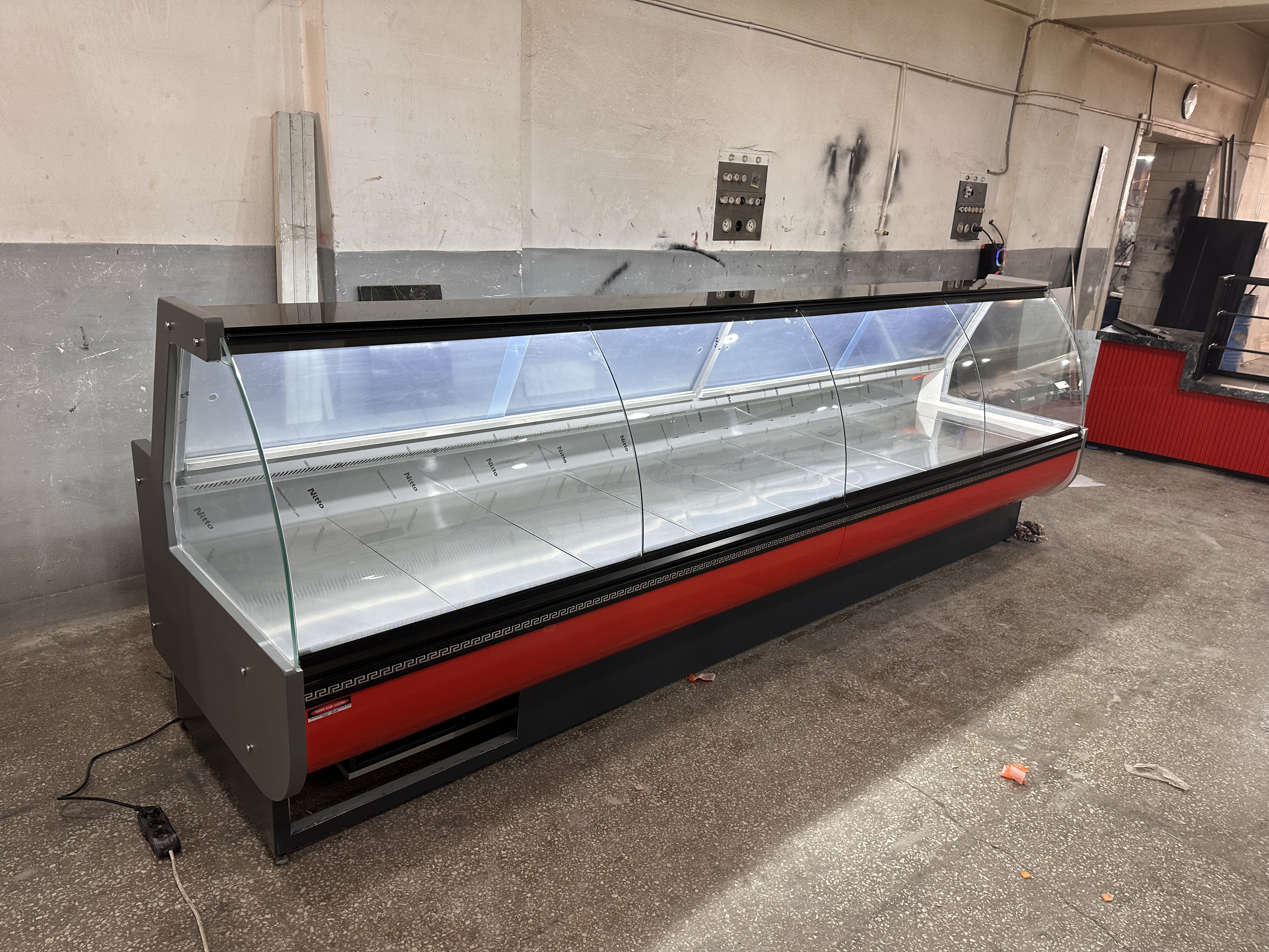 Reyon et tavuk dolabı 